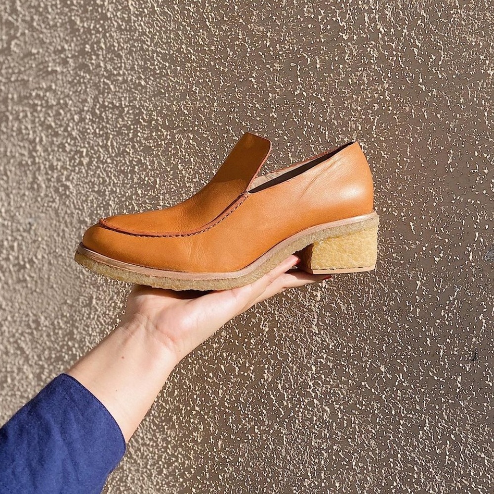 Elegant Tan Leather Loafers